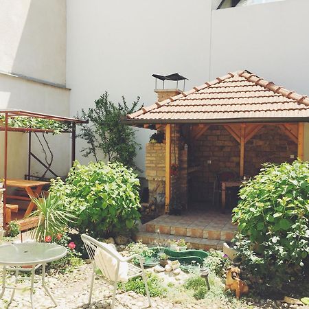 Guest house Nizama's Place Saraievo Exterior foto