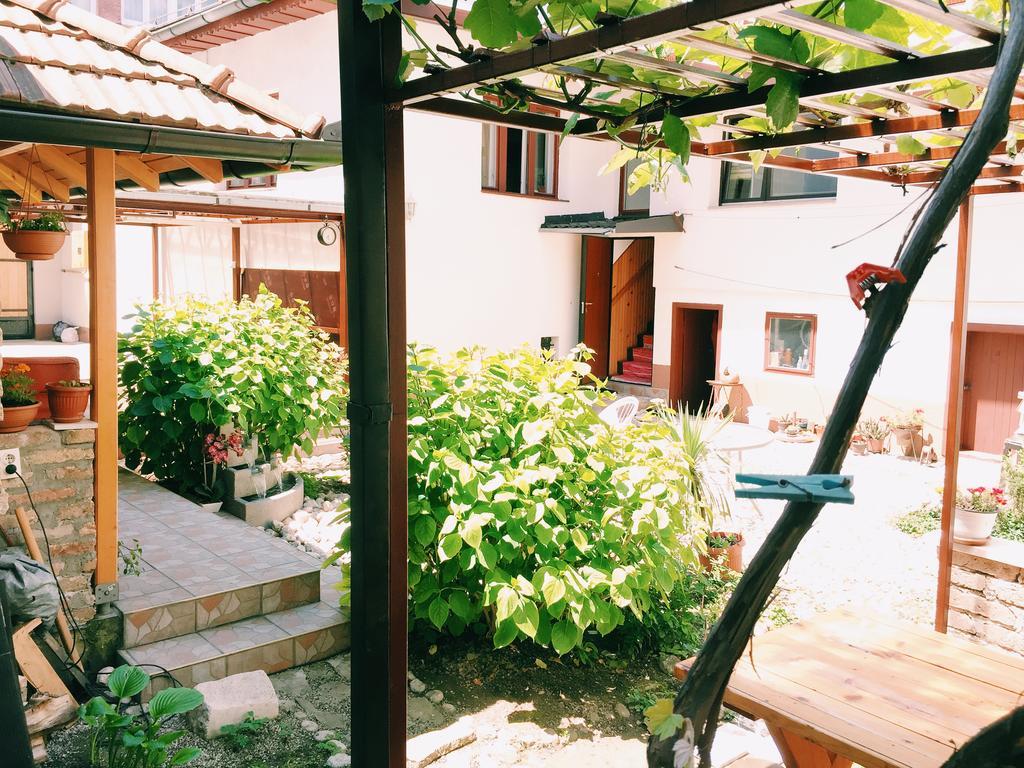Guest house Nizama's Place Saraievo Exterior foto